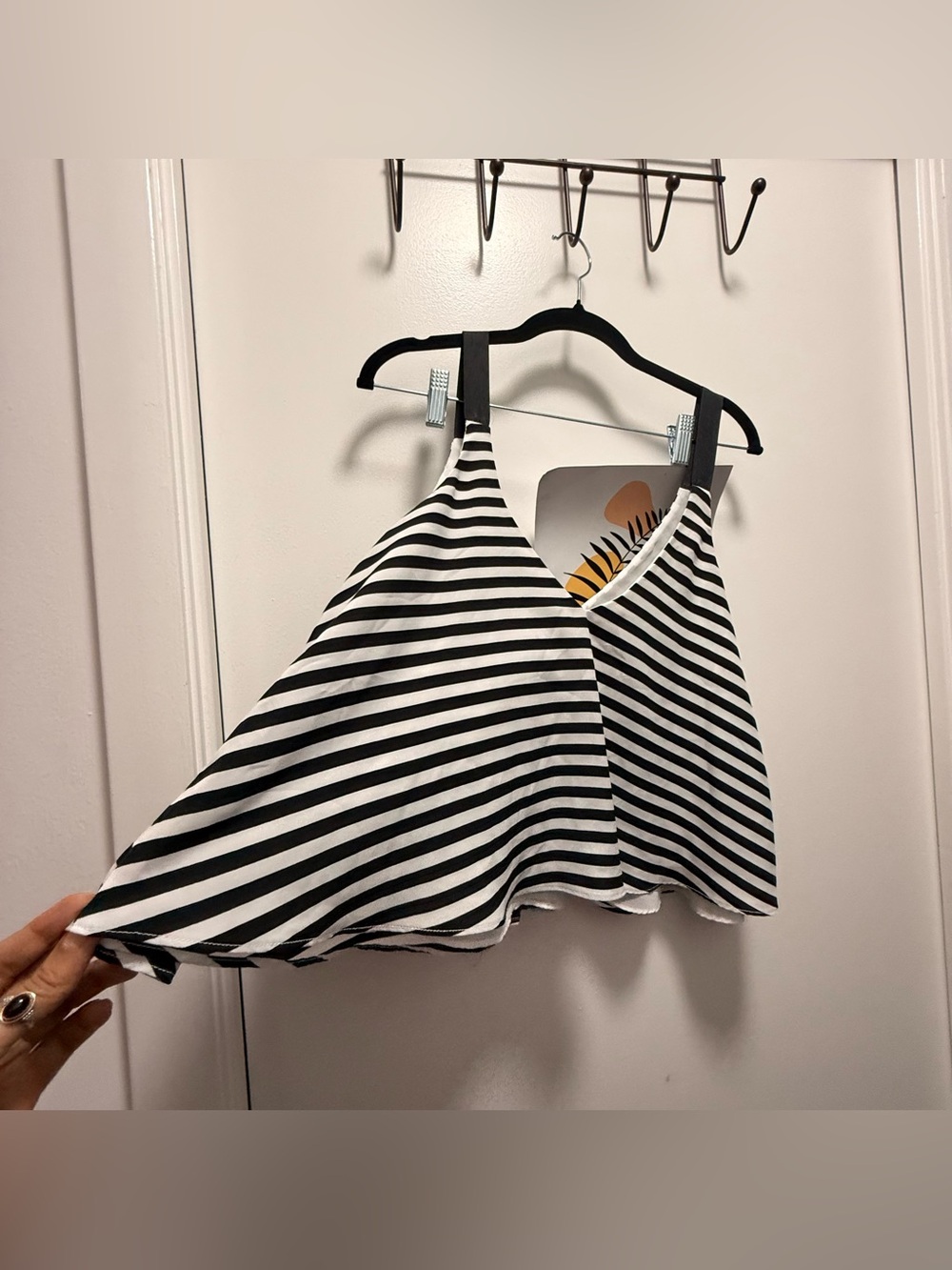 Zara Black & White Striped V-Neck & Back Flowy Tank Top Oversized Fit S / M / L